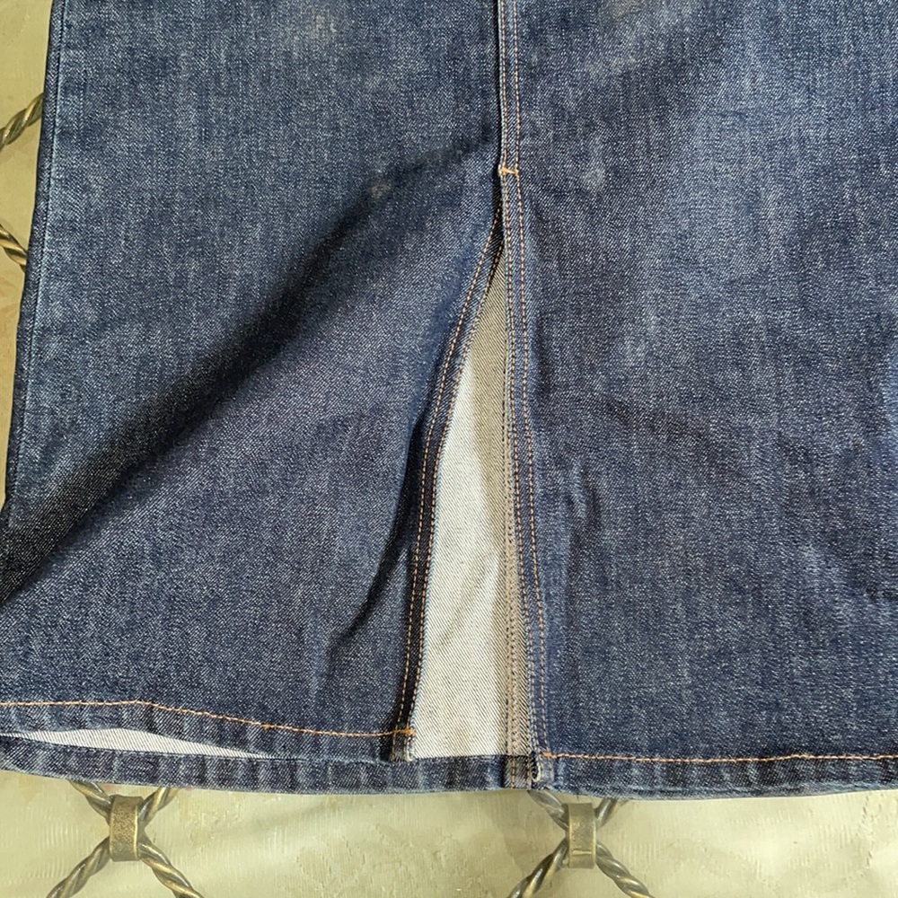 Gap jean skirt - Picture 2 of 4